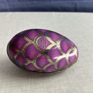 🌞 Dove Chocolate collectible tin egg purple & gold 5” x 3.5”
